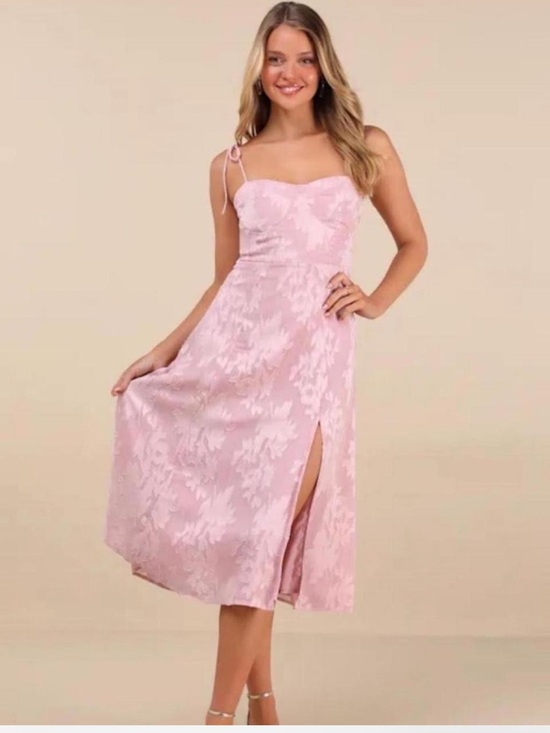 Lulus Dresses & Skirts - Lulus Lovelies Looks Blush Pink Floral Jacquard Tie Strap Midi Dress